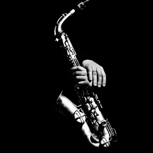 Écoutez Radio Caprice - Saxophone dans l'application