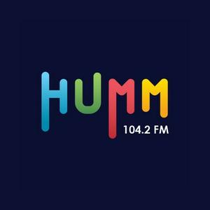 Écoutez HUMM FM 104.2 FM dans l'application