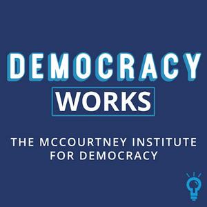 Écoutez Democracy Works dans l'application