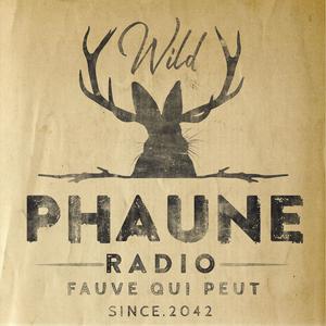 Écoutez Phaune Radio Podcast dans l'application